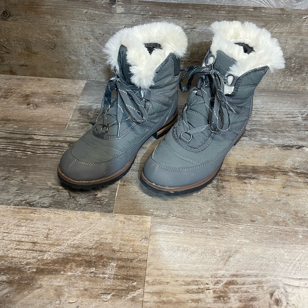 Rock & Candy Shearling winter grey sz 8.5